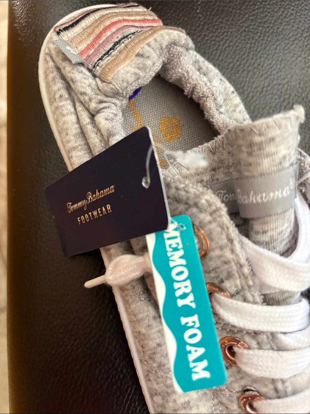 Tommy Bahama Heather Gray Knit Low-Top Sneakers women’s - Picture 3 of 5